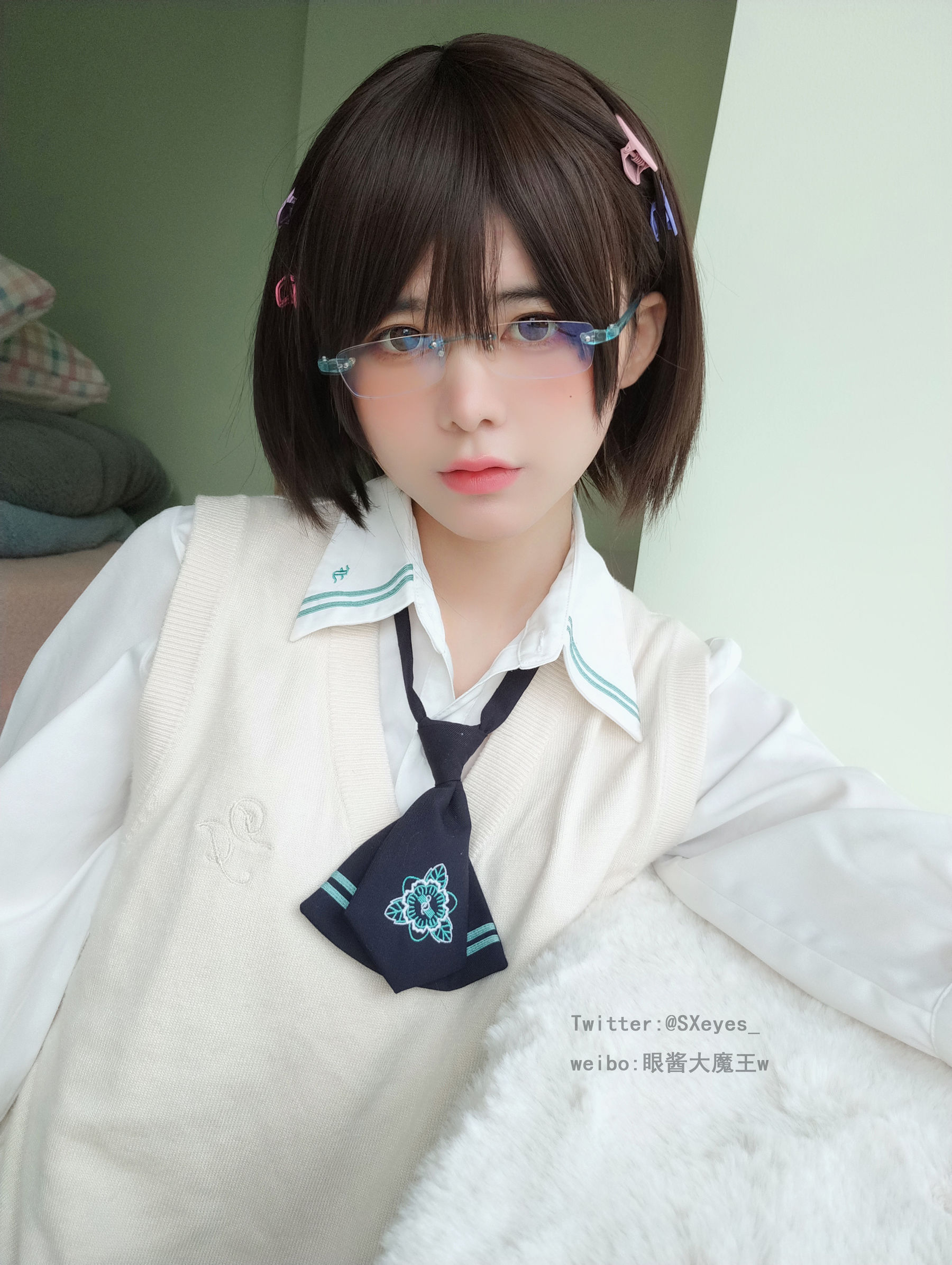 眼酱大魔王w - 小学妹