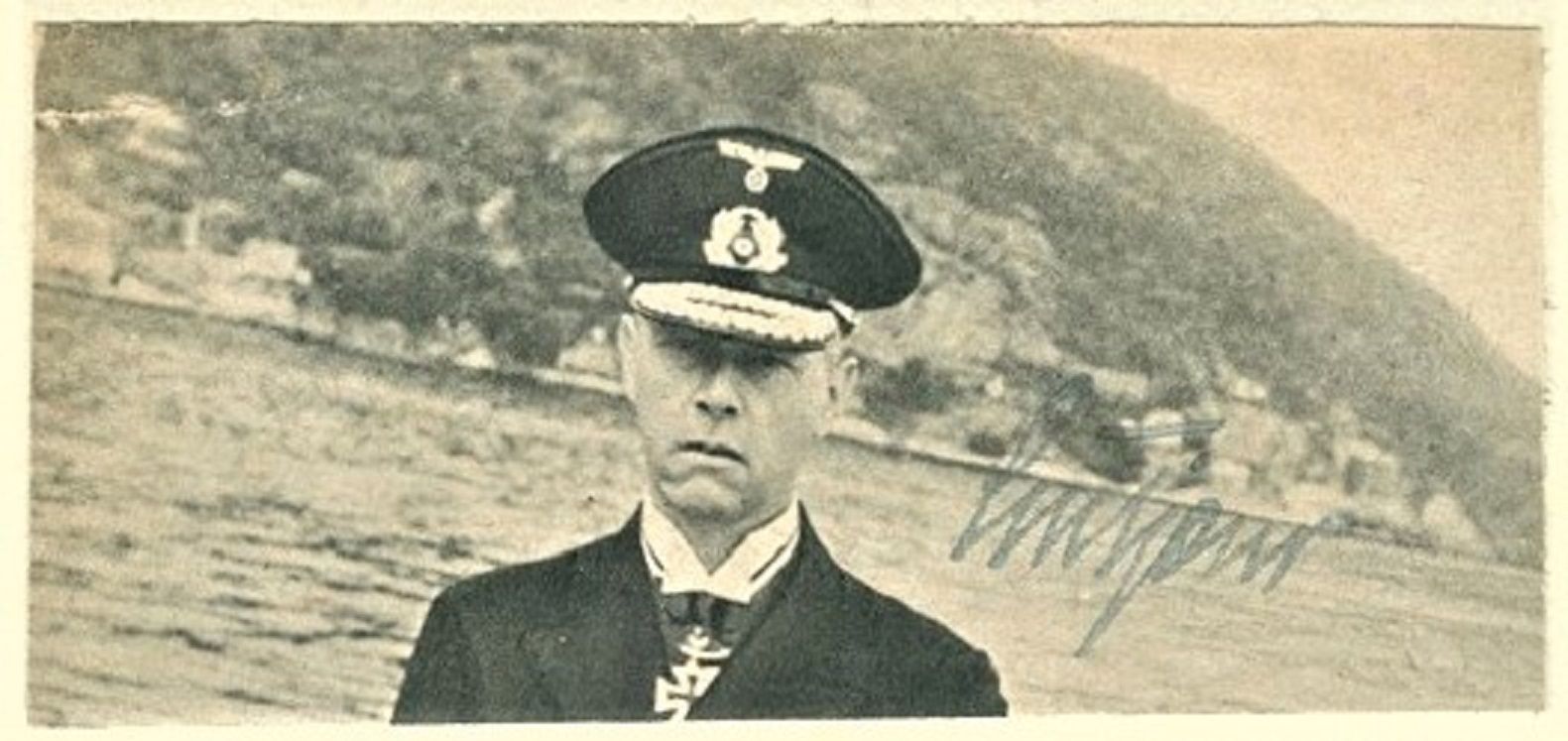 君特·吕特晏斯海军上将