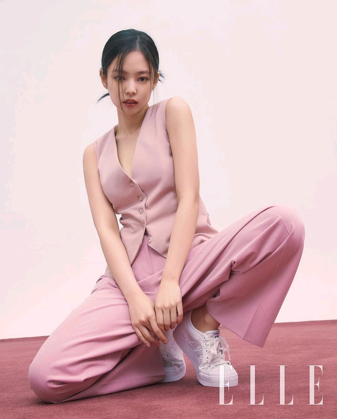 人间香奈儿jennie壁纸
