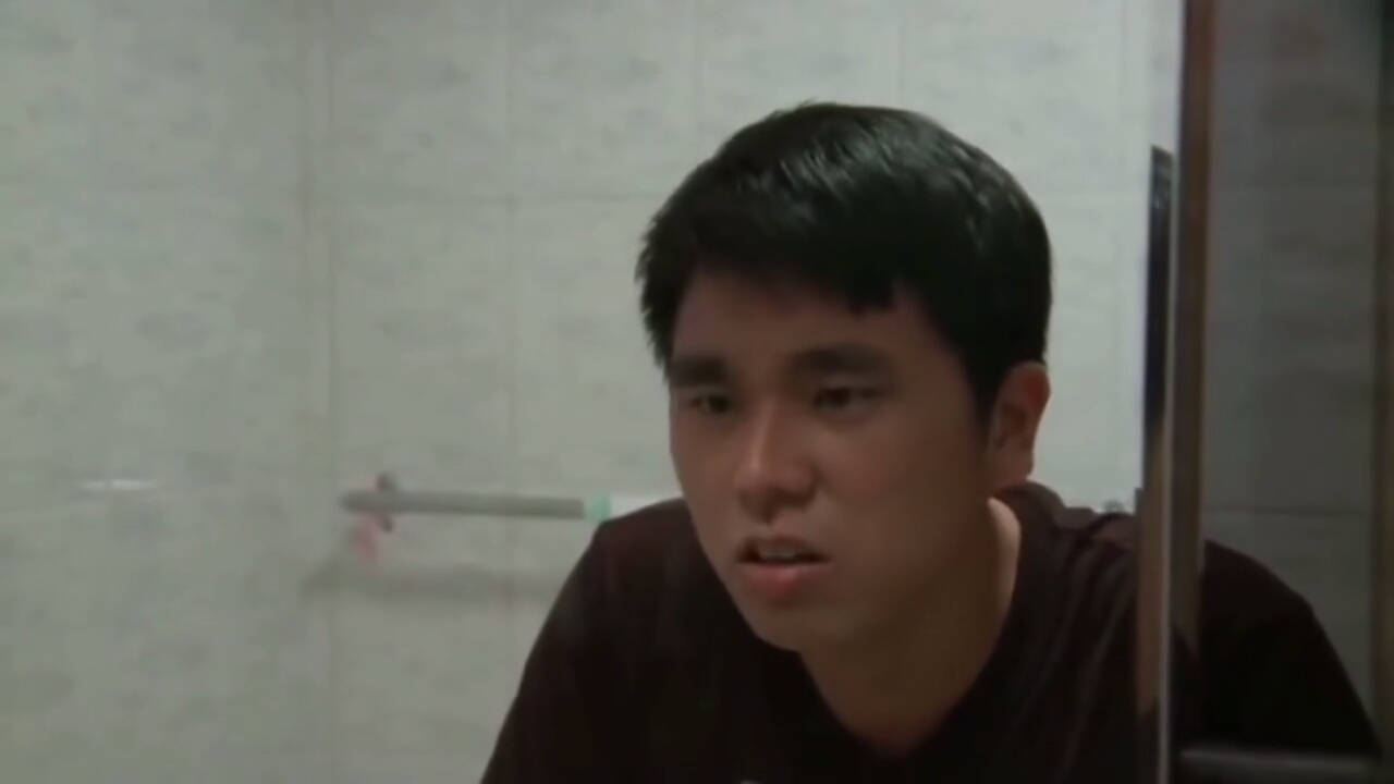 第一章 阿伟打电动 跳过开场动画到阿伟打电动这一章后,直接出门然后