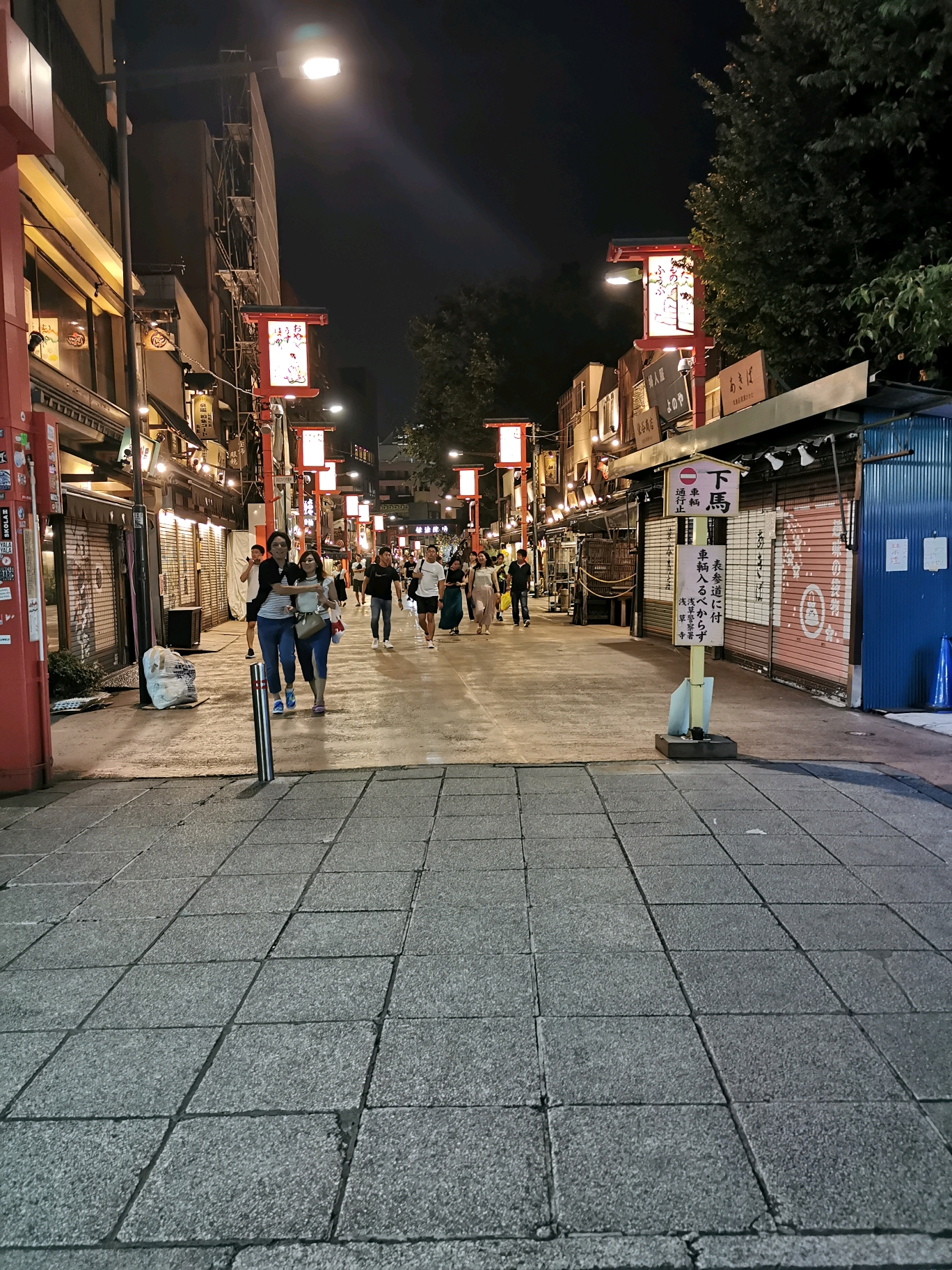 日本街头夜景