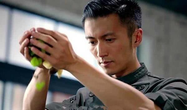 顶着油头做了6年厨子的影帝谢霆锋终于想起来自己还是个歌手了
