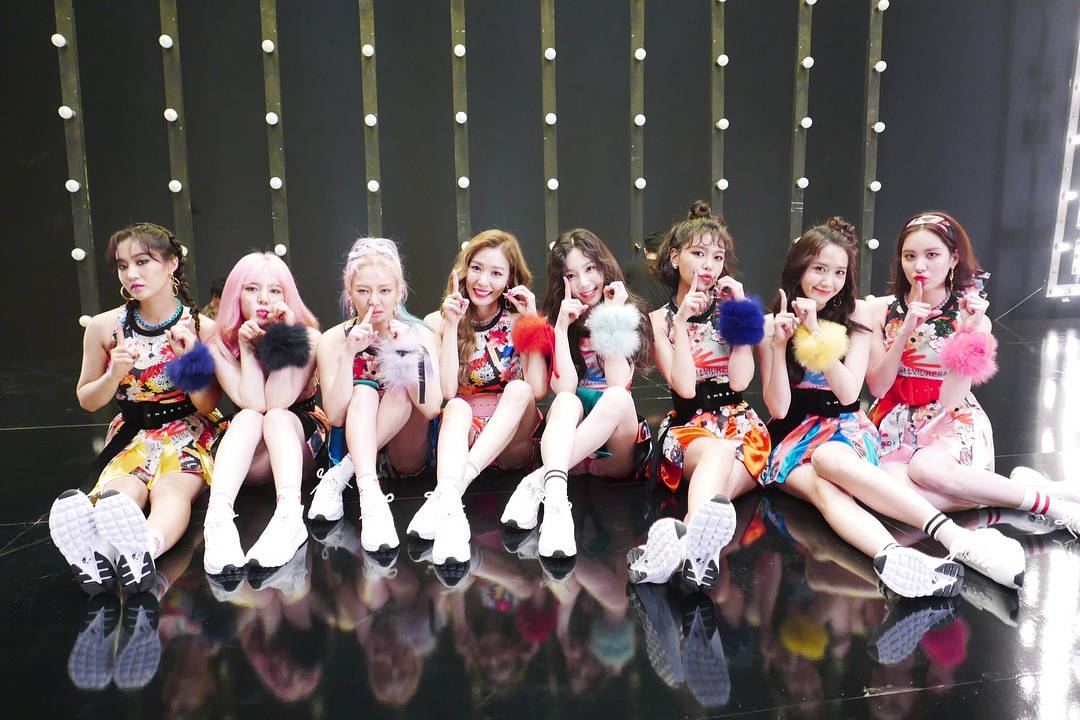 4日泰妍ins更新还有成员们的回复: 【  #holiday##gg# you know what
