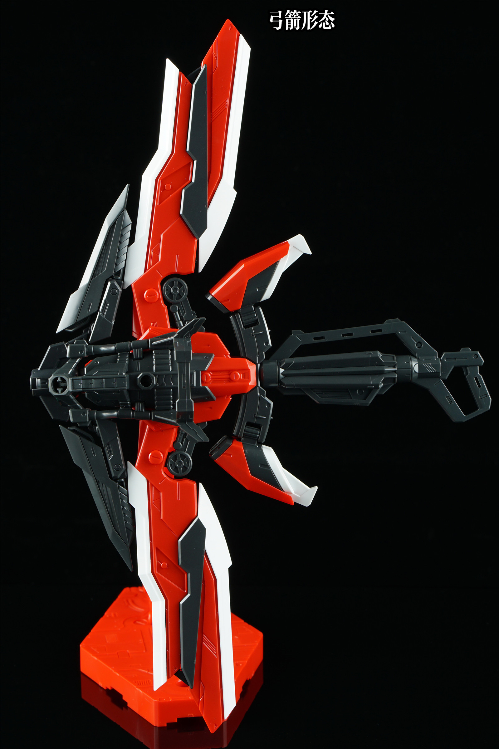 模型手办 【高达模型吧评测】mg mbf-p02kai 异端高达红色机改 驾驶员