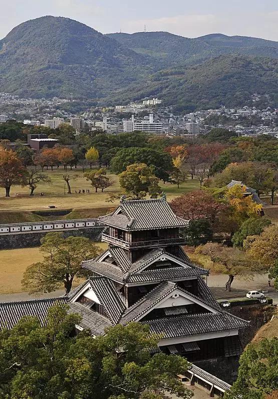 它是日本三大名城之一,全球吉祥物的颜值担当,绝对不能错过!