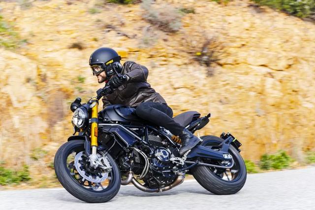杜卡迪发布新款scrambler 1100 pro,走范儿骑士的首选