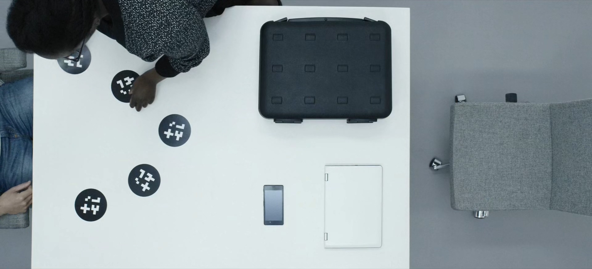 黑镜第三季的第二集,PLAYTEST(终极玩家),带