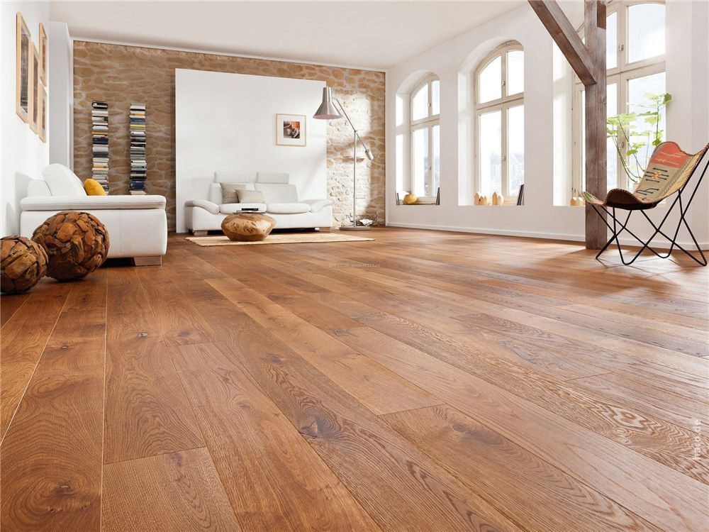 想知道你身边有哪些靠谱又高性价比的复合地板厂家吗