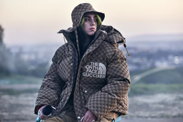 像the north face x gucci联名这件裹的严严实实,基本代表了碧梨的