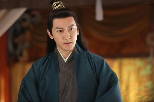 小女花不弃:除张彬彬以外,剧中还有一位是《三生三世》的老熟人