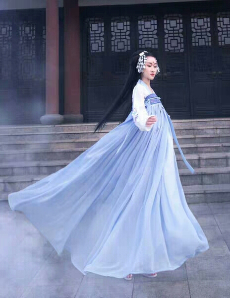 蓝色星空汉服穿搭,蓝色星空汉服穿搭图片