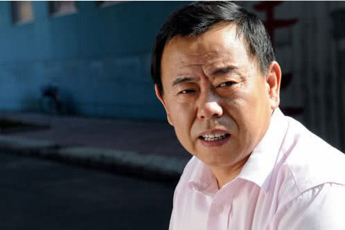 潘长江近期在哪里演出 629292852675966de620fdd91f3a278a9a088cce.jpg