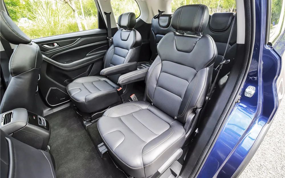大7座suv 长安欧尚科赛pro车系仅售8.59-15.29万元