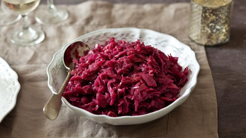 make-ahead_red_cabbage_13106_16x9.jpg