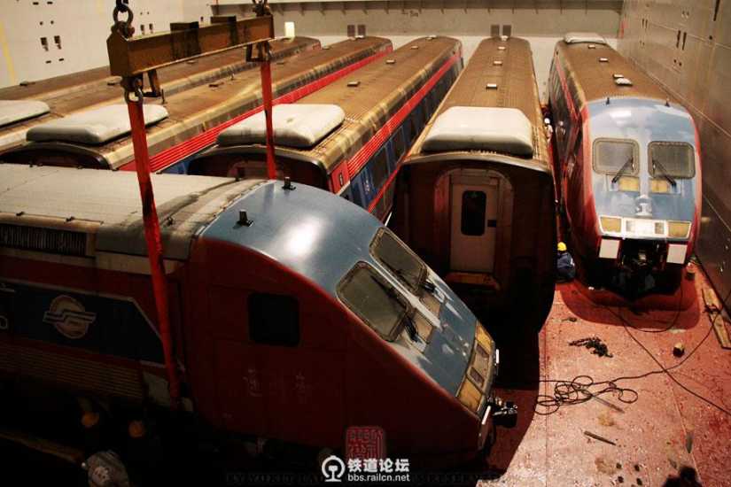 【五分钟了解 瑞典铁路的高速度 中国铁路的新时速】x2000摆式列车
