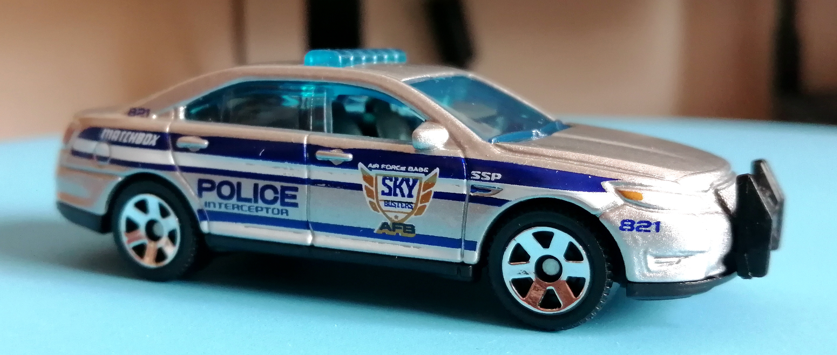 我的2020-matchbox:ford police interceptor(福特拦截者金牛座警车)