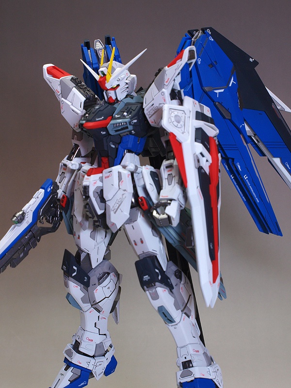 [小t高达秀]mg zgmf-x10a 自由高达 ver.2.0 哔哩哔哩