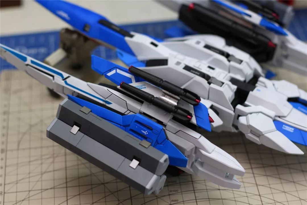 佳作:摄影魅力,这就是传说中的高达00raiser