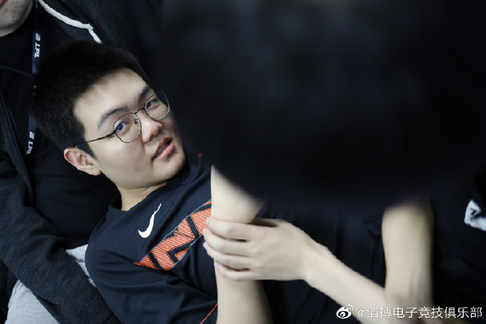 369,karsa,knight,jackeylove,yuyanjia 主教练:crescent 助理教练:ts