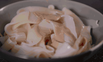 酸辣可口的凉皮来啦!