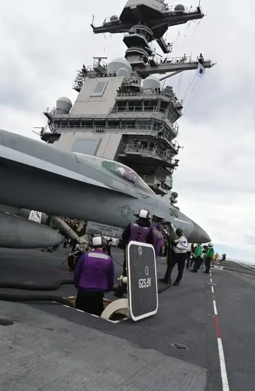 现代美国海军航空母舰空中作战 Modern United States Navy carrier air operations(图13) 现代美国海军航空母舰空中作战 Modern United States Navy carrier air operations(图13)