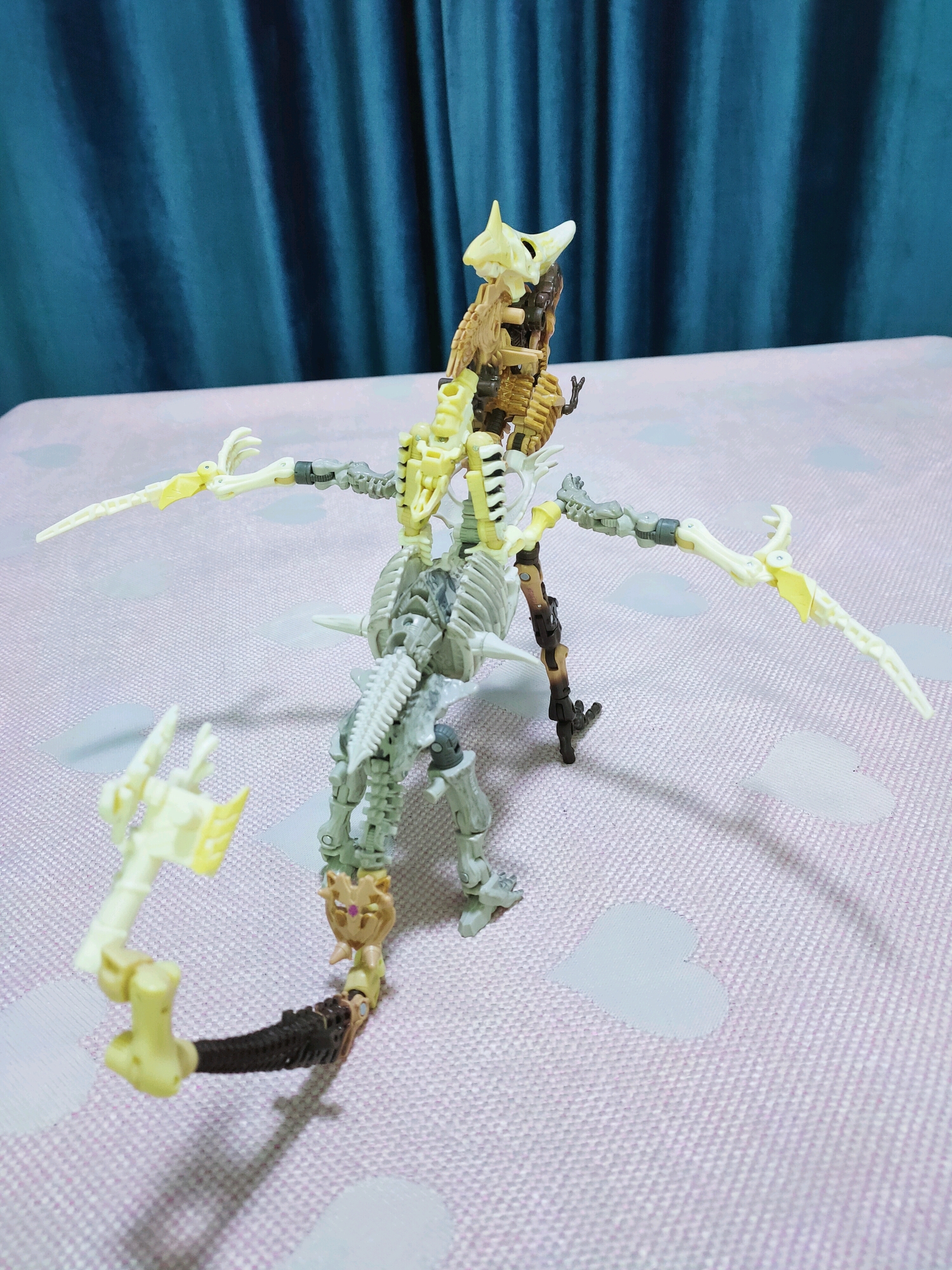 变形金刚wfc决战赛博坦赛博坦之战三部曲之王国三龙合体骸骨龙兽骸骨