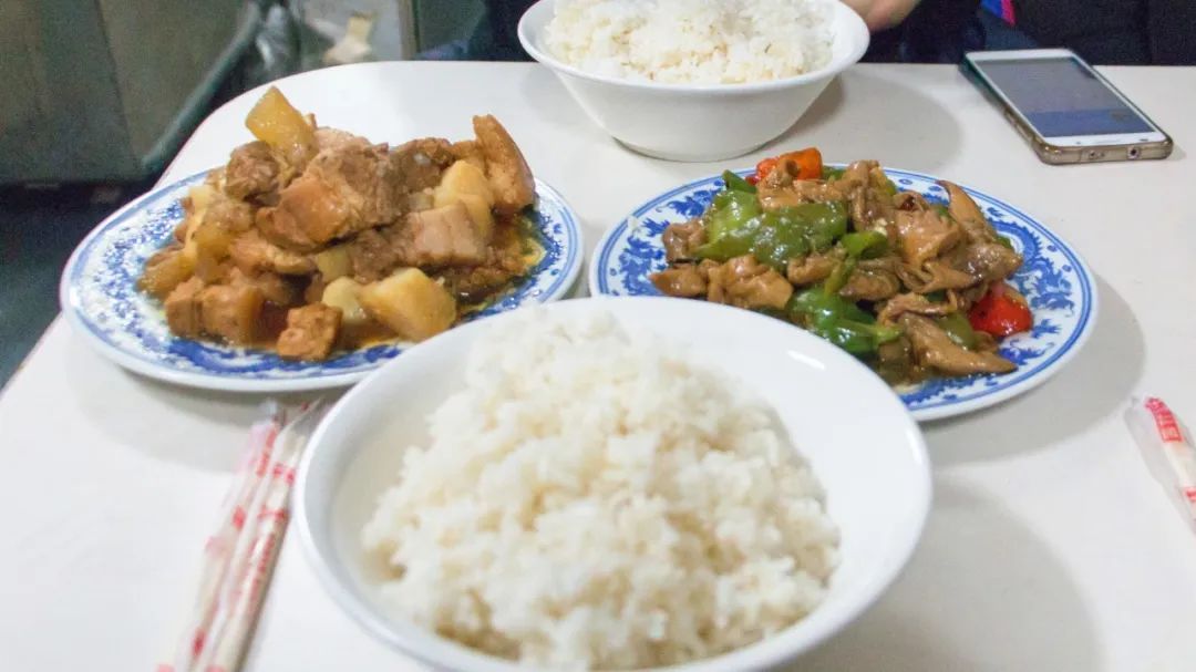 【dudududu】火车上的饭一定贵且难吃吗?(part 3)