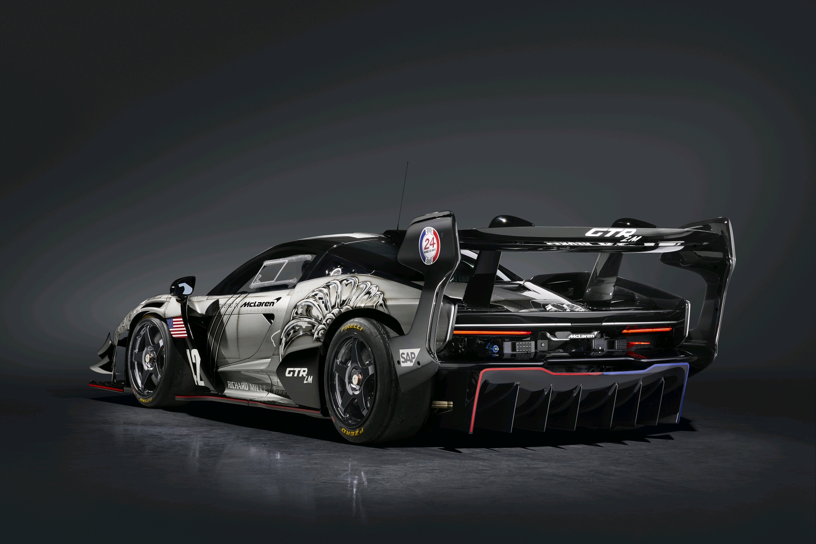 2020 迈凯伦 塞纳 gtr lm 825/7 gulf jacadi car & 825/5 cesar car