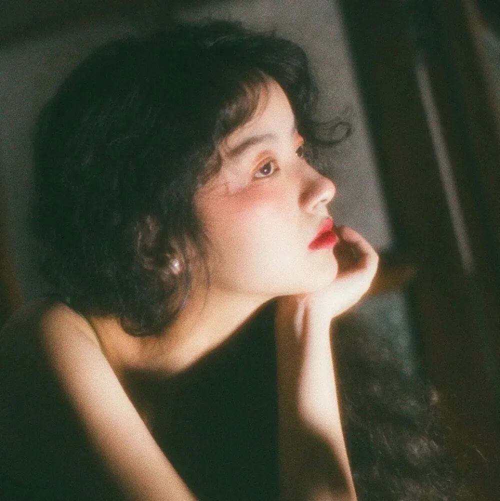 一组森系女生头像,请签收