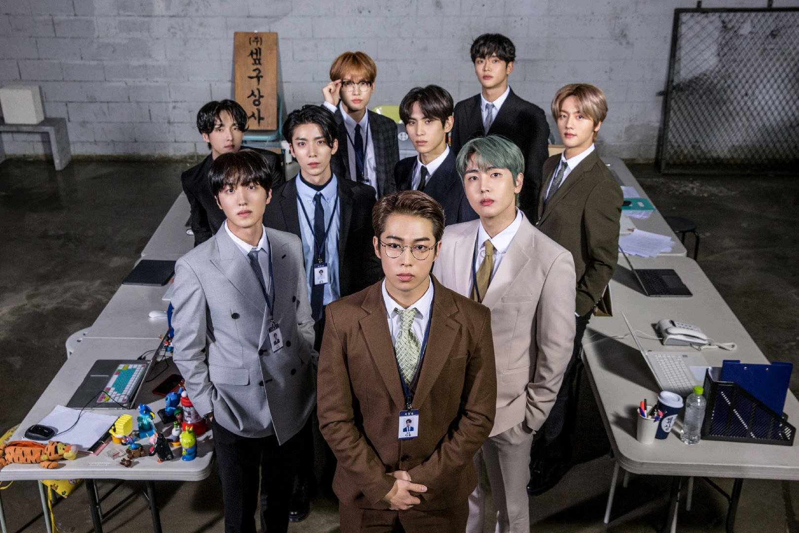 sf9 & ateez:新的一年,是不是该大火了?