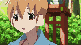 老四年纪很小,连狸猫与生俱来的特长——变身术都用不熟练,每次变身后