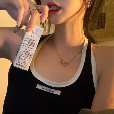 可爱干净气质女生头像.