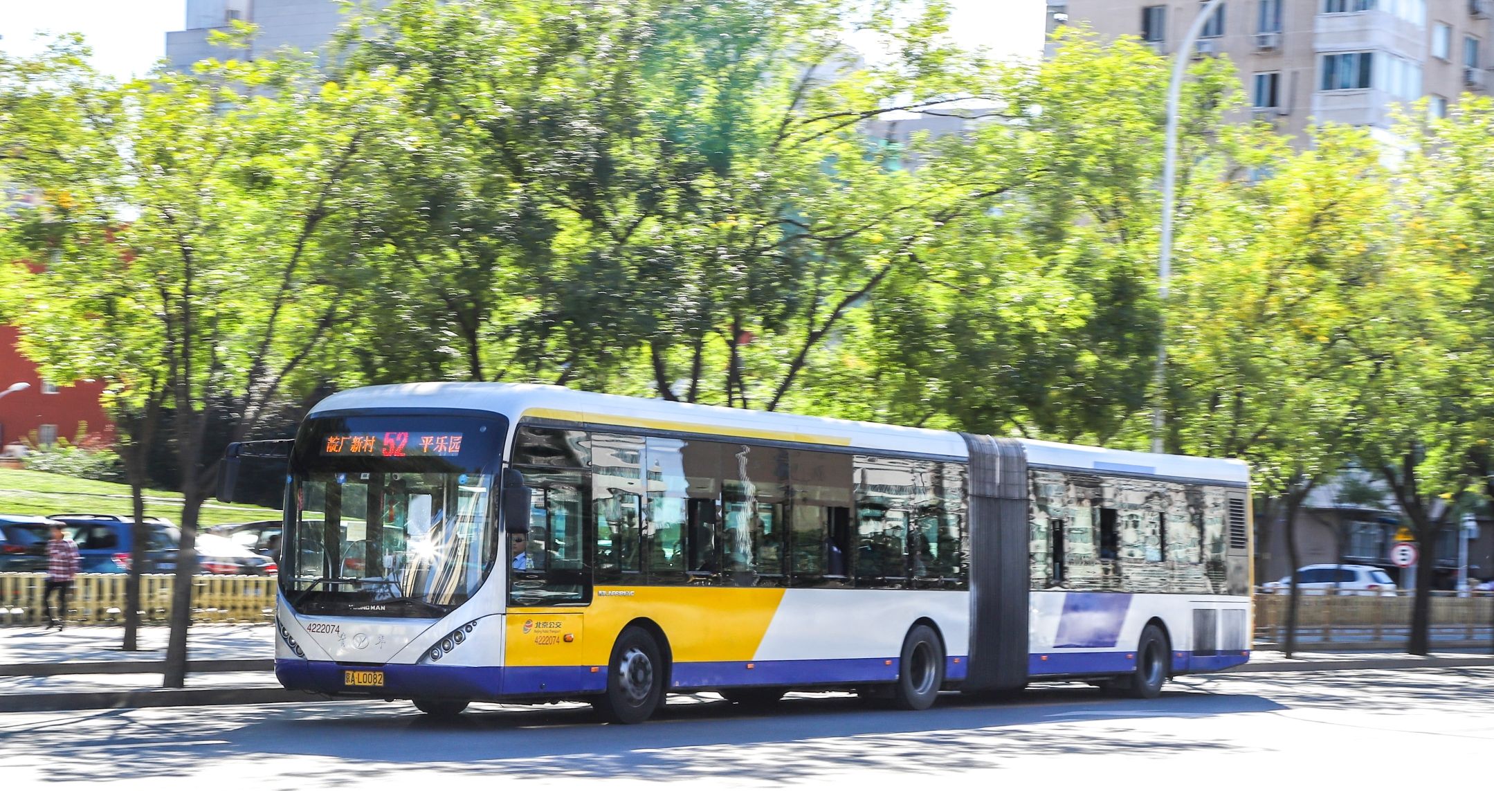 北京lng公交象征车型之一: jnp6181gvc