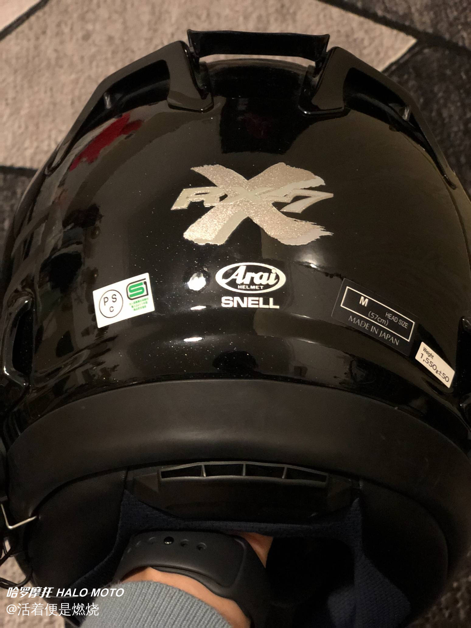 可以戴白色头盔吗 71609b92135154b7fd3caa3a4fd72169083d9cf8.jpg