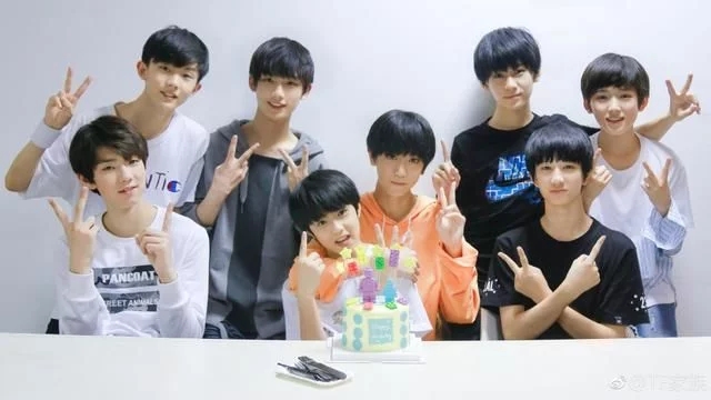 tfboys师弟人气颇高,tf家族冬日嘉年华公告严令禁止应援!