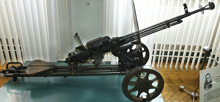 苏联dshk(德什卡)-38/46型12.7毫米重机枪