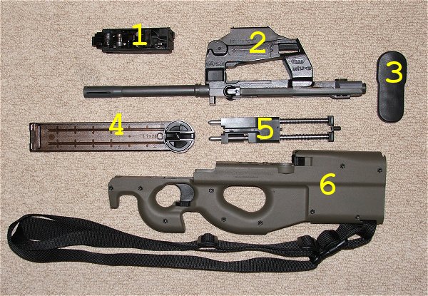 p90采用模块化设计,4就是半透明的弹匣