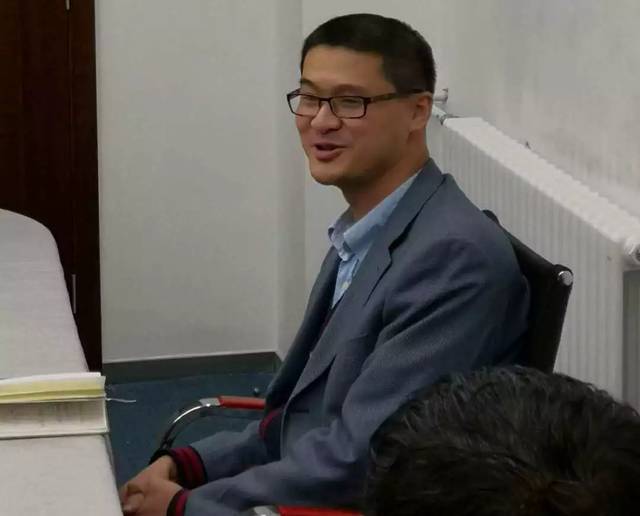 b站最火到被踢出微博罗翔做错了什么