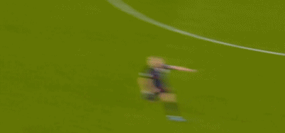 尤文弃将失误铲球染红!欧预赛德国2球胜弱旅,5胜1负升