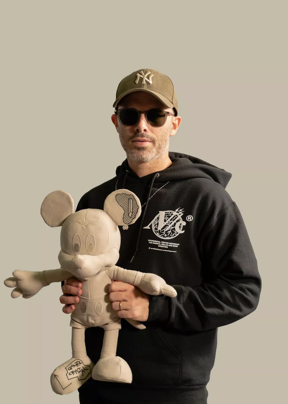 daniel arsham 告诉我们最棒的鞋是 stussy x dunk,并