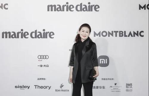 华熙国际董事长赵燕出席嘉人女性影响力之夜并荣获大奖