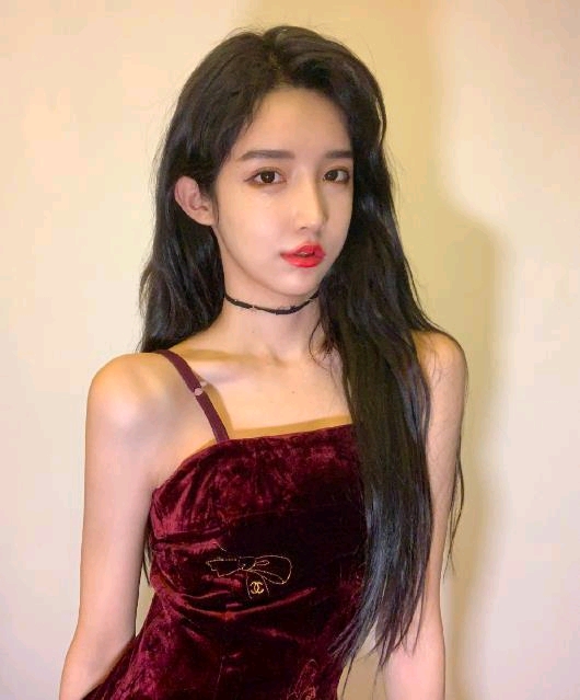 女装大佬艾比患重度抑郁,晒出诊断书,曾说自己很难做回男生!