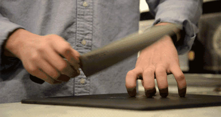 中餐厨师让老外头皮发麻:师父,我想学刀法!