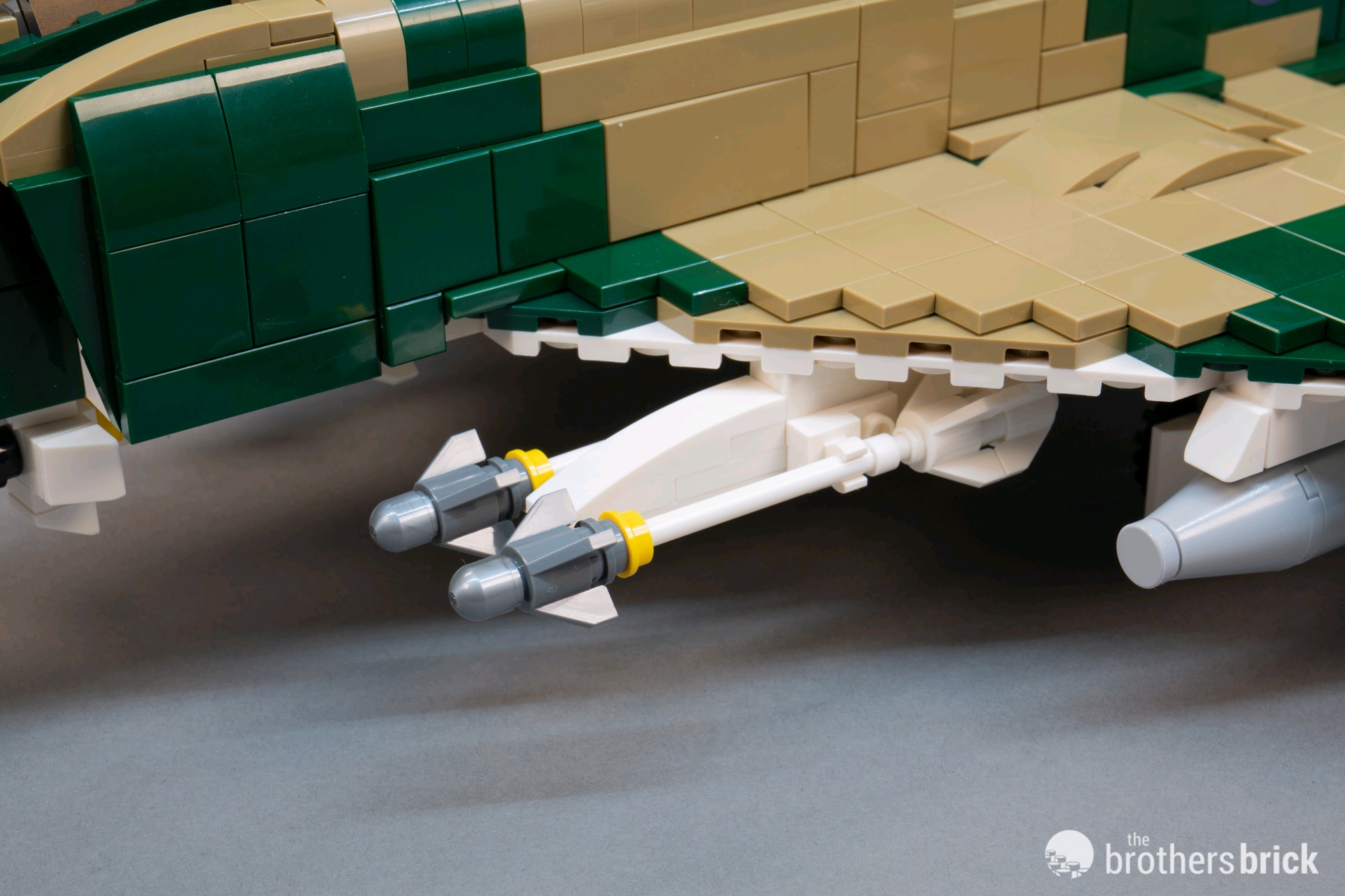 【测评】【翻译】brickmania f-4c phantom 鬼怪Ⅱ 战斗机
