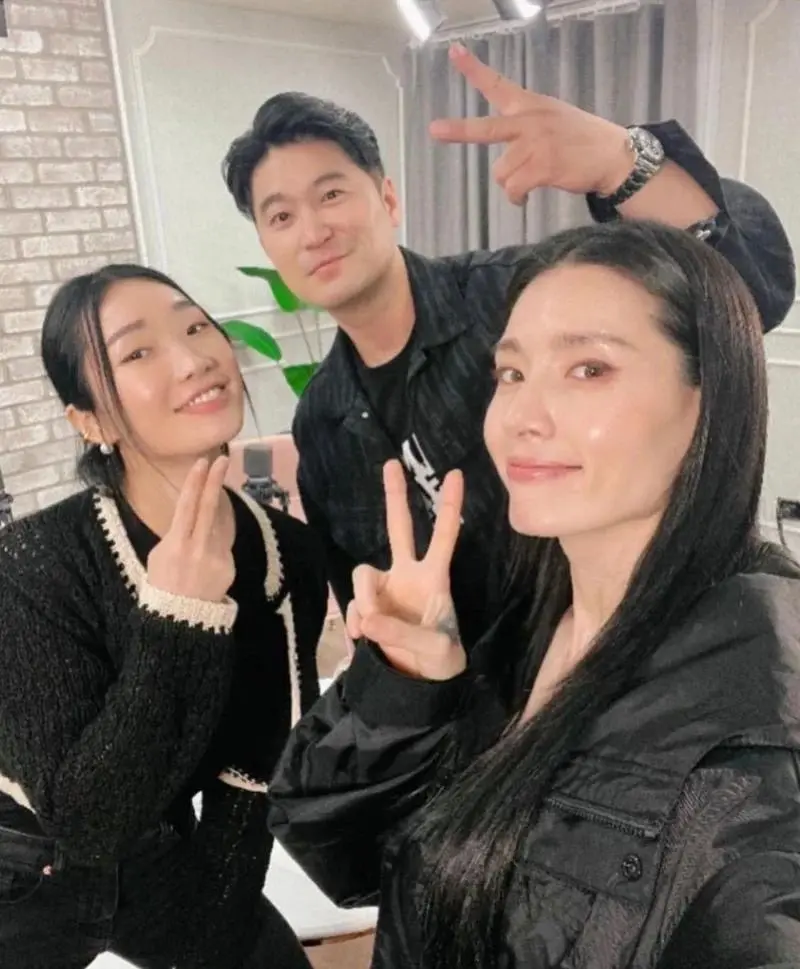 韩娱!dynamic duo崔子无预警宣布结婚!亲上传贴文曝婚讯对象!