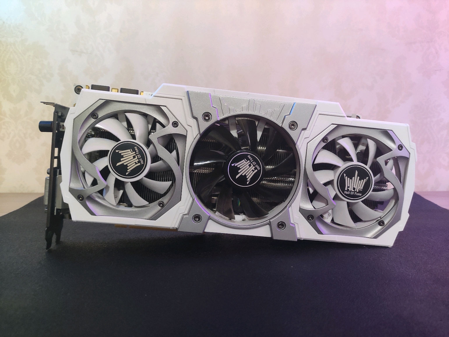 影驰名人堂gtx970!迟来的大宝贝儿:)