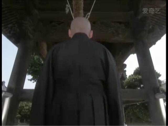 4,2002「高斯奥特曼」第38话饰演草野忠雄,贝利尔星人