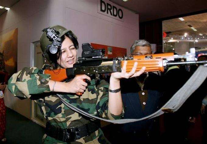 科技女兵,科研女兵