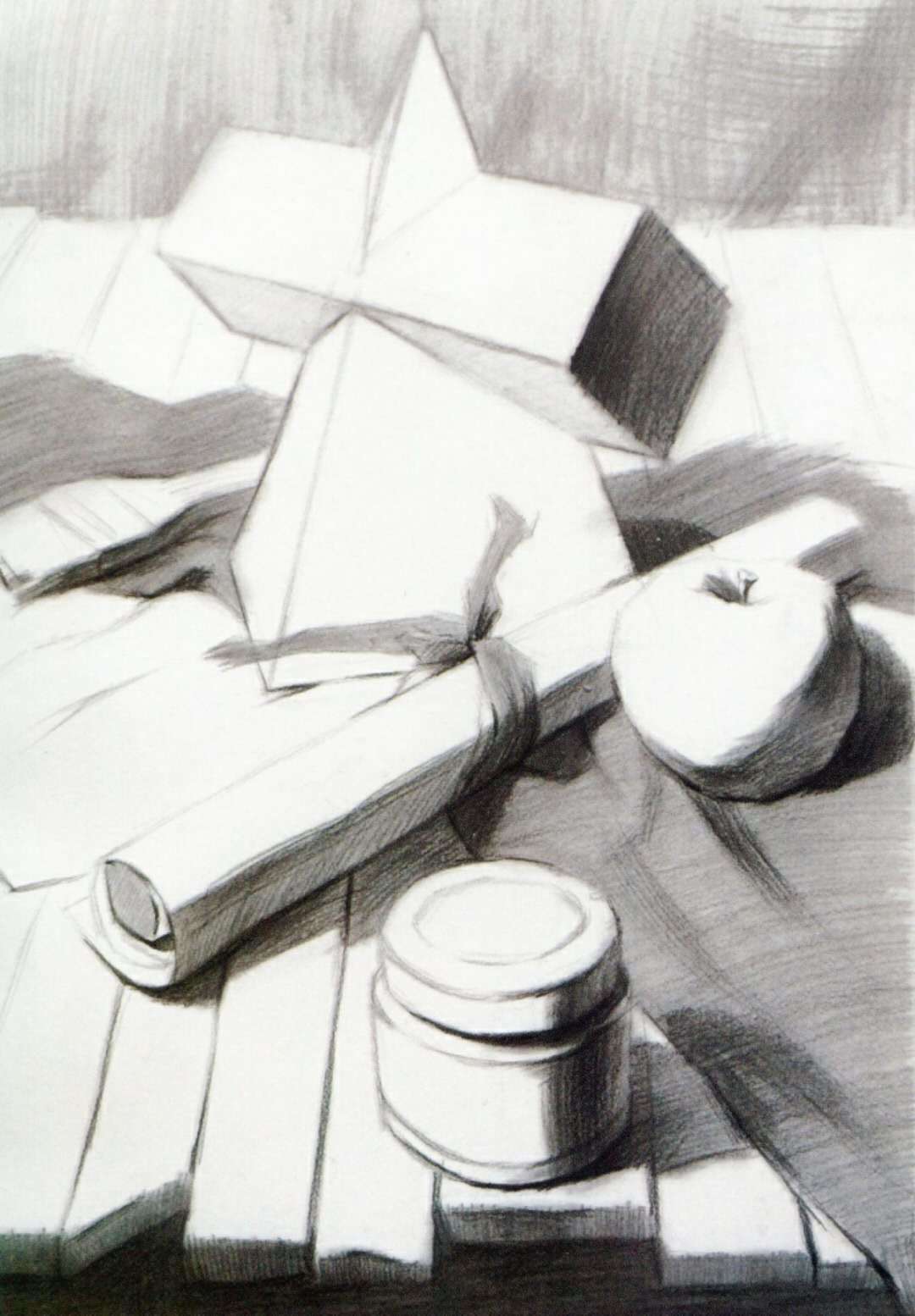 轻备学院绘画新手怎么学好画静物素描?