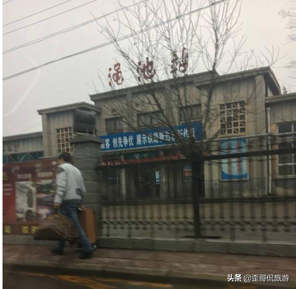 常庄站 黄梅站 位于湖北省黄梅县黄梅镇站前大道.